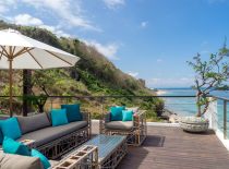 Villa Grand Cliff Nusa Dua, Outdoor living area with views
